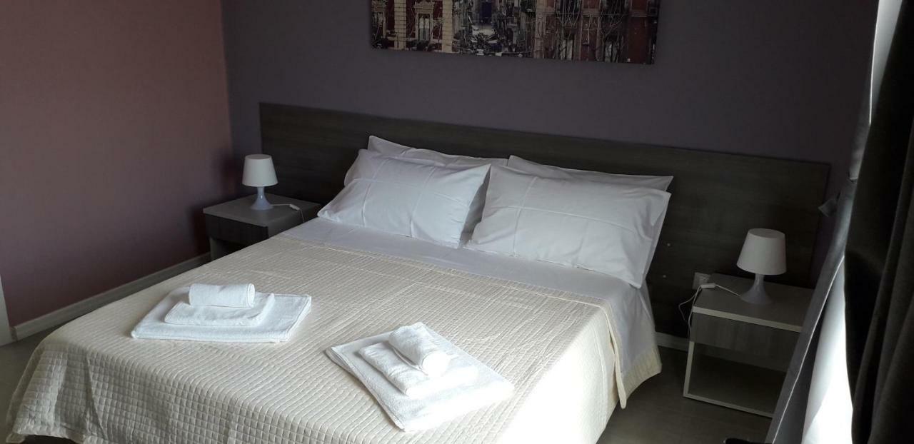 Bed and Breakfast Borgo Palombaio 2 Катанія Екстер'єр фото