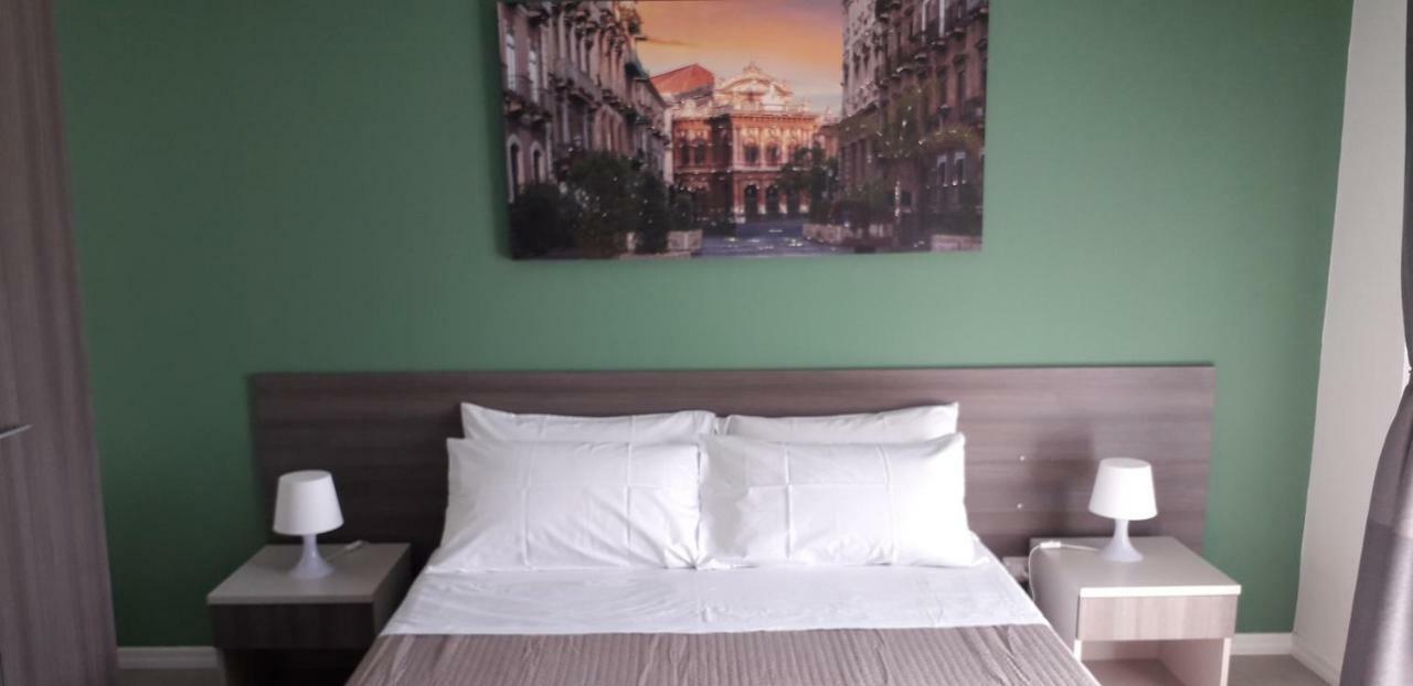 Bed and Breakfast Borgo Palombaio 2 Катанія Екстер'єр фото